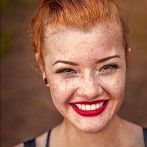 Meet your Posher, Linda